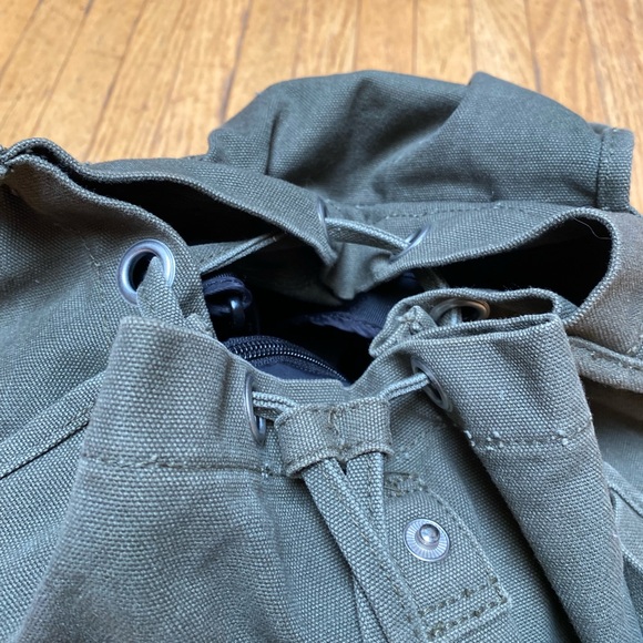 Baggu Green Canvas backpack - Picture 9 of 15